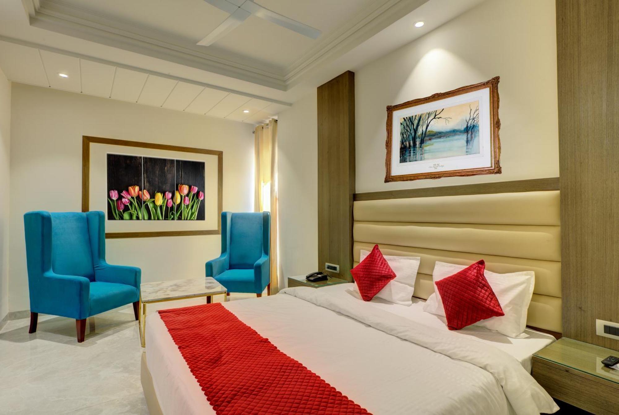 Luxe Resorts - Centrally Heated Air Conditioned Hotel In The Heart Of Kasauli Ngoại thất bức ảnh